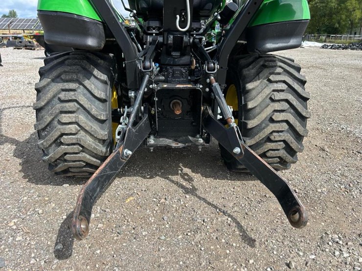 2020-john-deere-1023e-image-25