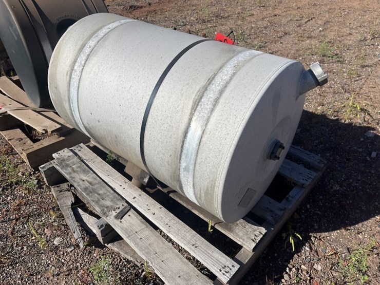 #1616-•-33"x22“-fuel-tank-image-2
