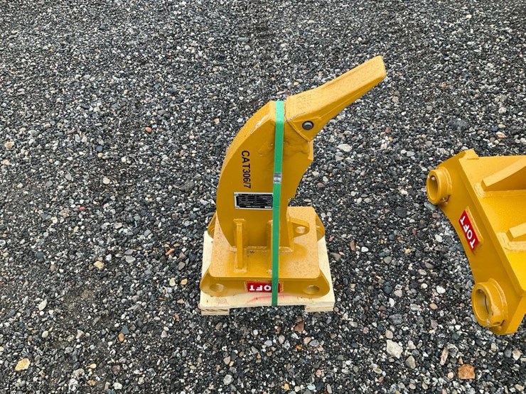 caterpillar-305-image-1