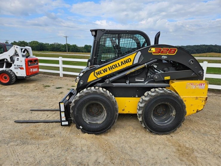 new-holland-l328-image-2