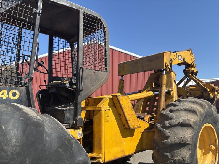 john-deere-640-image-11