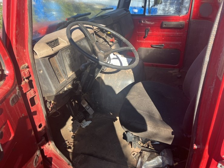 #2674-•-kenworth-cab-image-5