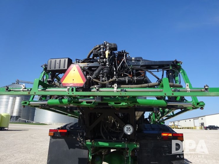 2020-john-deere-f4365-image-71