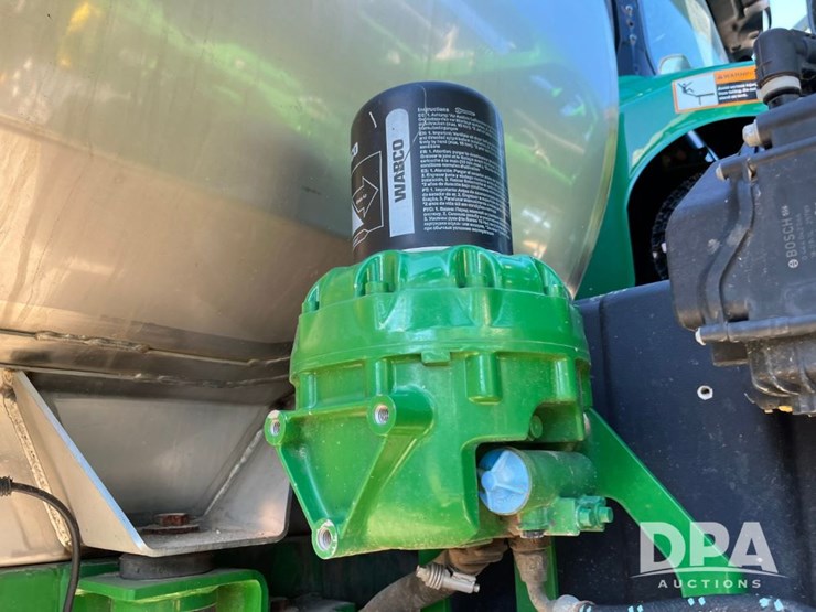 2019-john-deere-r4045-image-30