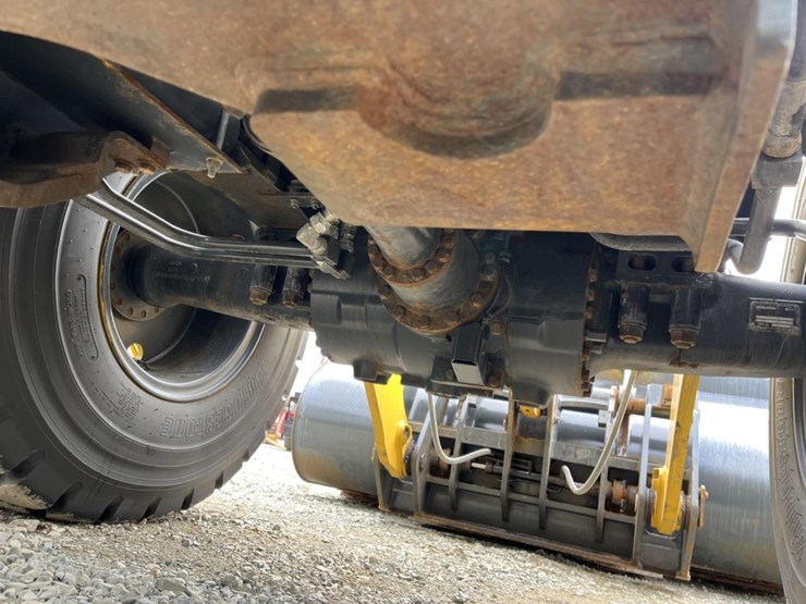 2022-komatsu-wa320-8-image-56