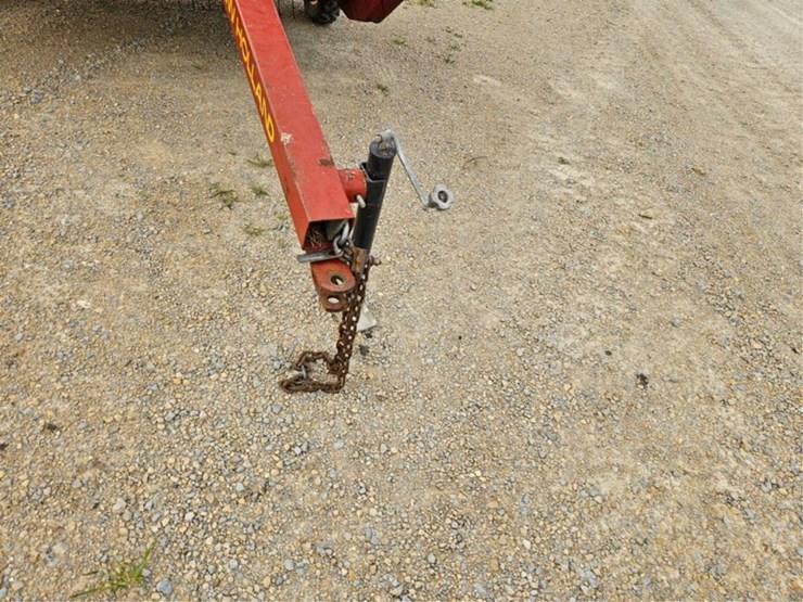 new-holland-166-image-9