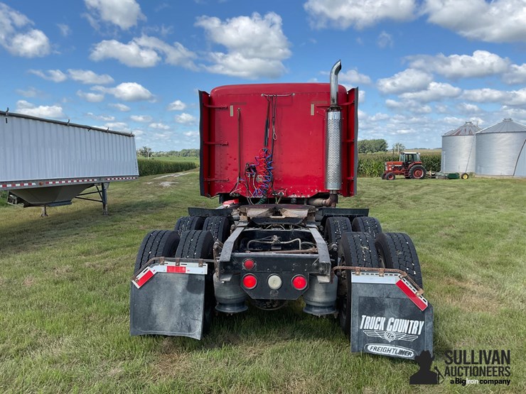 1998-freightliner-flc112-image-6