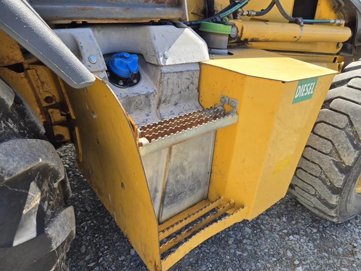deere-310sl-image-26