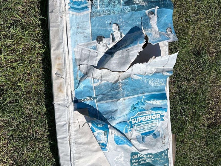 bestway-9'-3"-x-6'-5"-x-33"-pool-image-1
