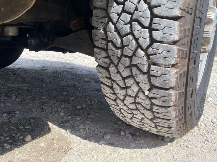 2019-chevrolet-express-2500-image-31