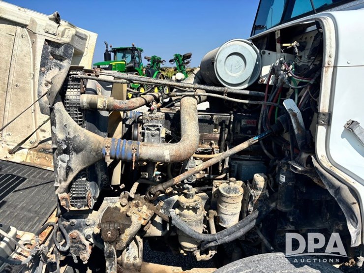 1998-cummins-m11-image-55