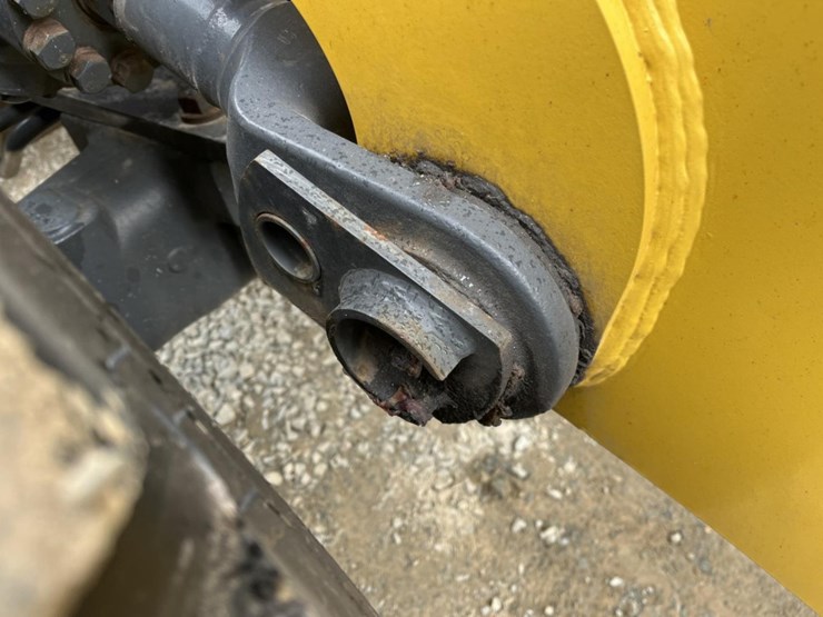 2022-komatsu-wa320-8-image-22