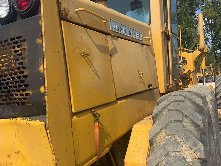 john-deere-770-image-16