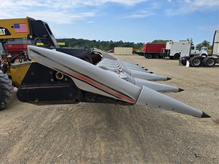 gleaner-830-image-9