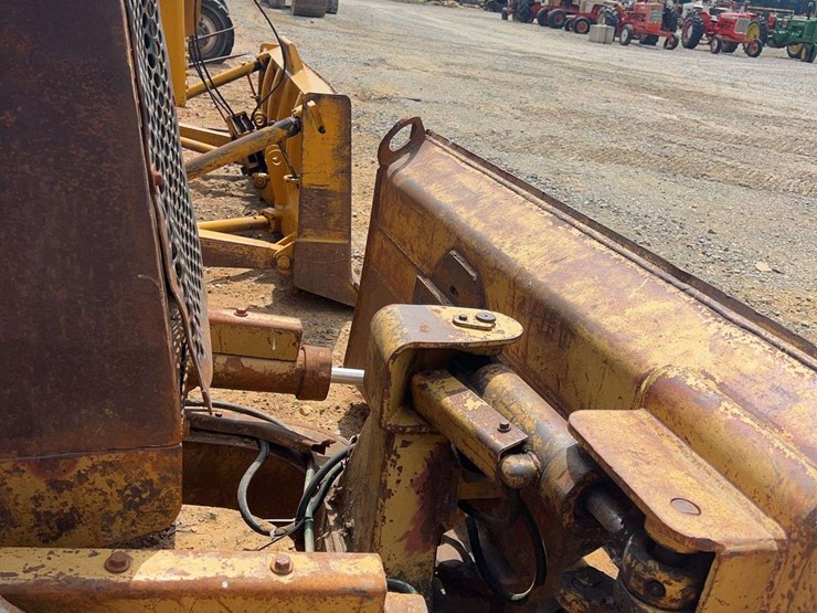 caterpillar-d5c-image-21