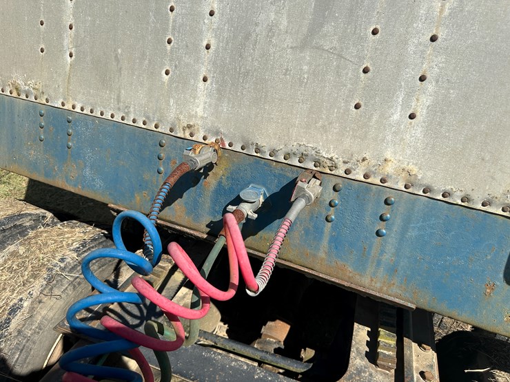 #32158-•-hobbs-42'-t/a-aluminum-hopper-bottom-trailer-vin:-blv-9983-04-image-59