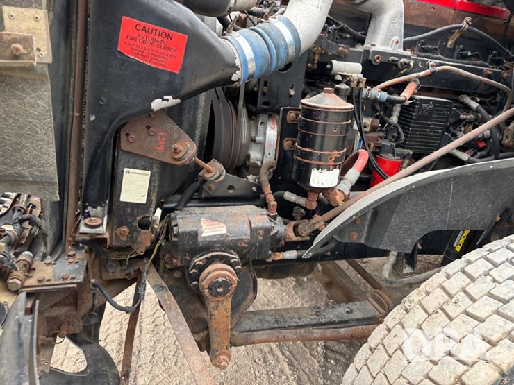 1995-ihc-9400-dry-tender-truck-(pz13881)-image-27