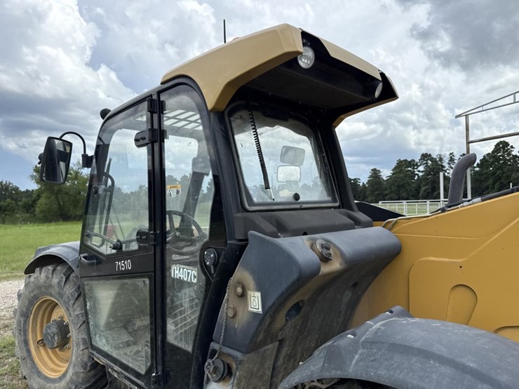 caterpillar-th407c-image-32