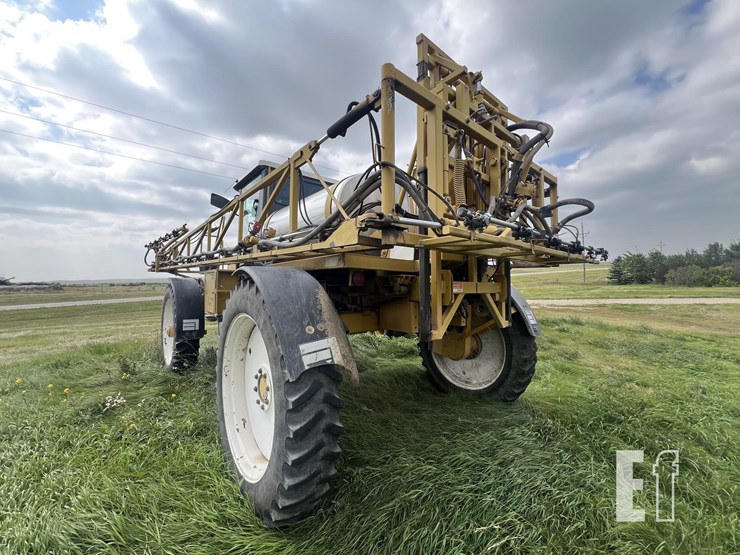 ag-chem-rogator-854-image-10