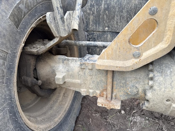 caterpillar-th407c-image-45