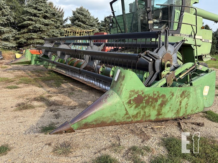 john-deere-924-image-1