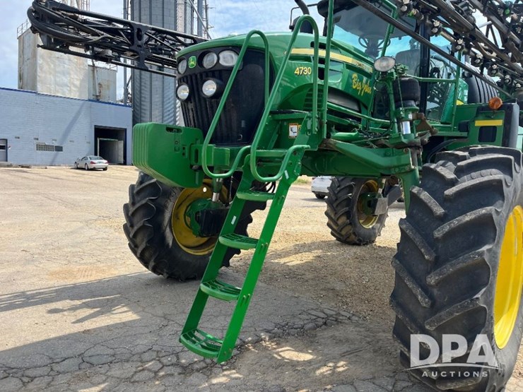 2014-john-deere-4730-image-24