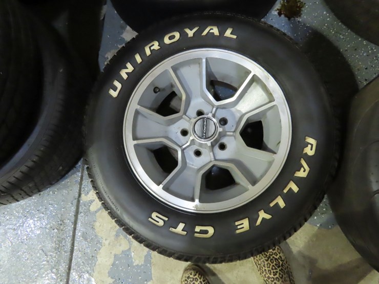 1988-chevrolet-monte-carlo-rims-image-3