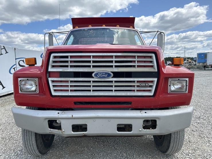 1989-ford-f800-image-5