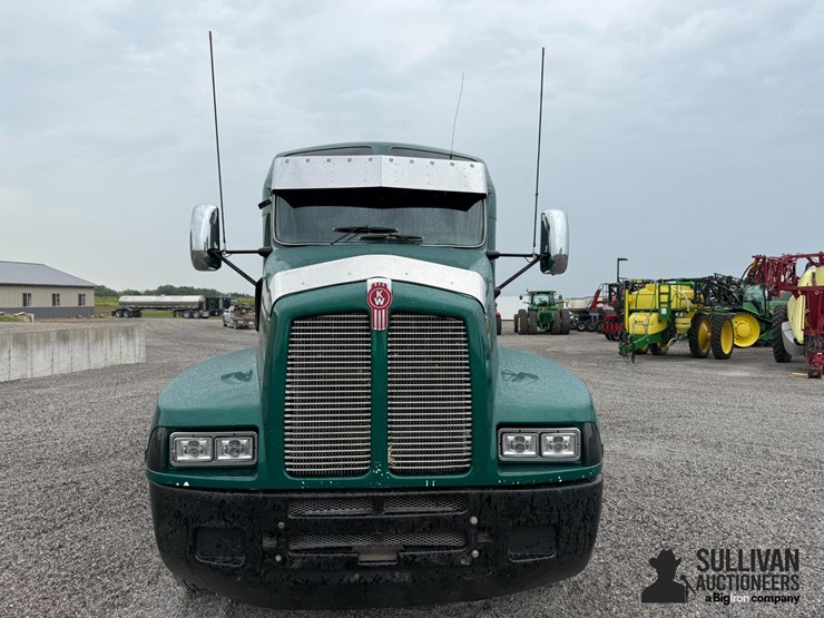 2007-kenworth-t600-image-2