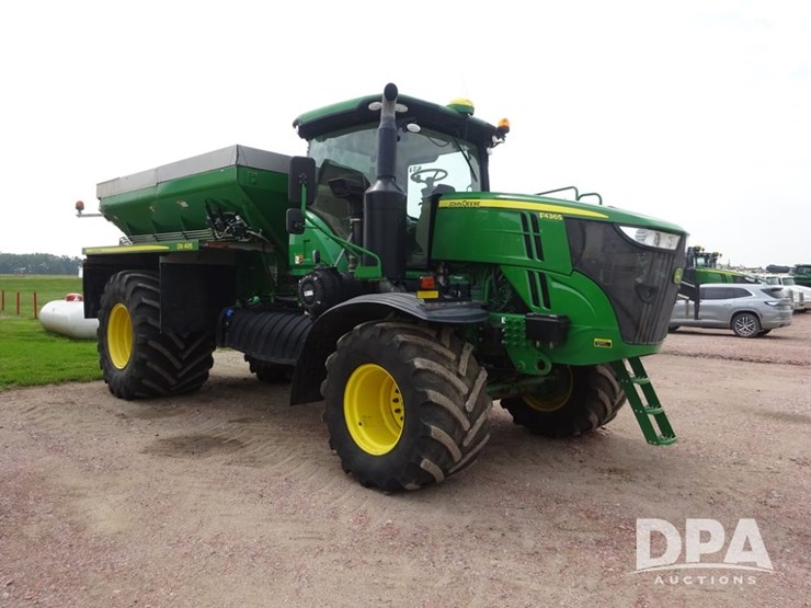 2019-john-deere-f4365-image-14