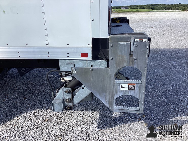 2022-mack-md6-image-18