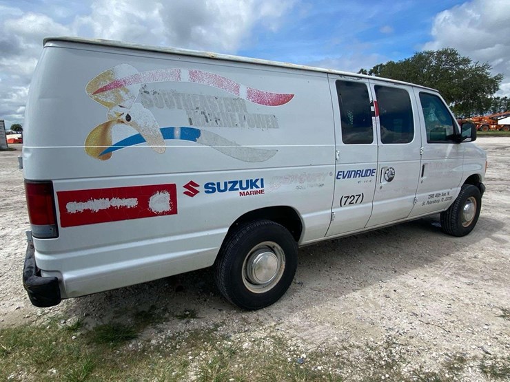 2006-ford-cargo-image-4