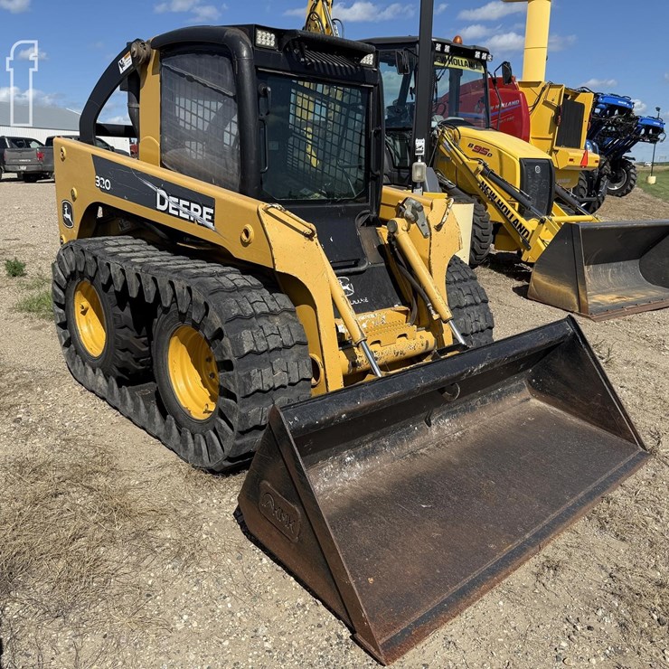 DEERE 320