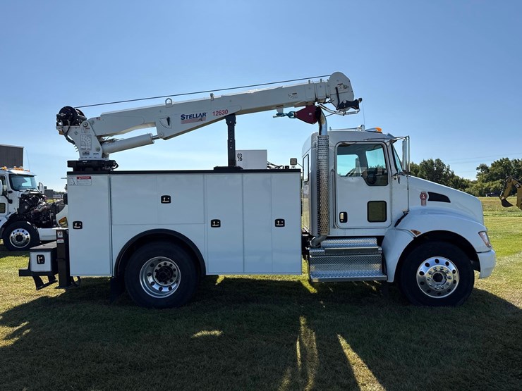 2021-kenworth-t370-image-6