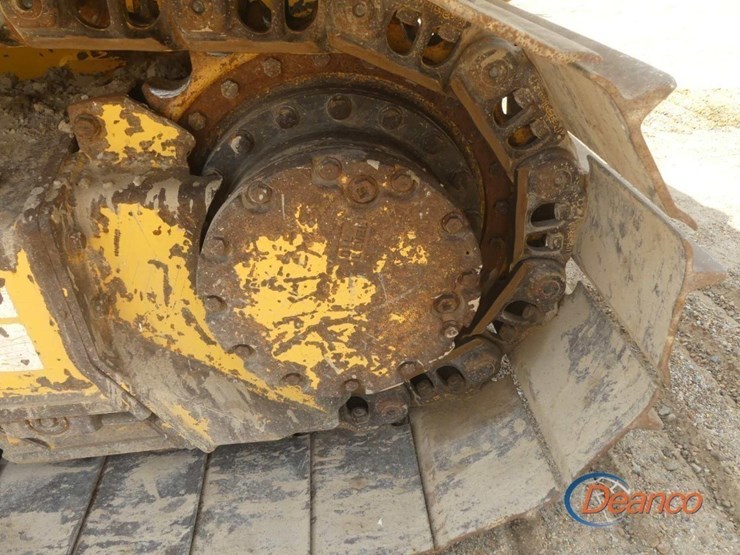 2008-komatsu-d39px-22-image-5