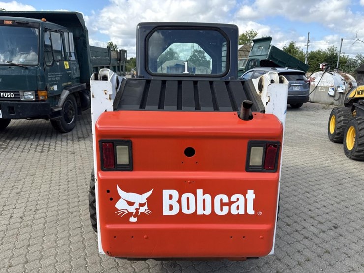 2003-bobcat-s160-image-4