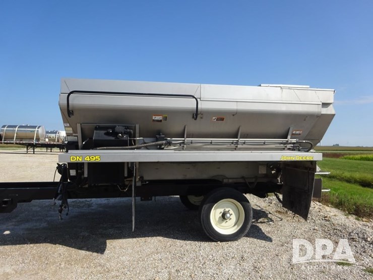 2021-john-deere-f4365-image-25