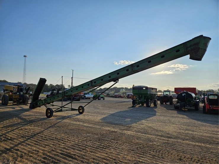 john-deere-350-image-3