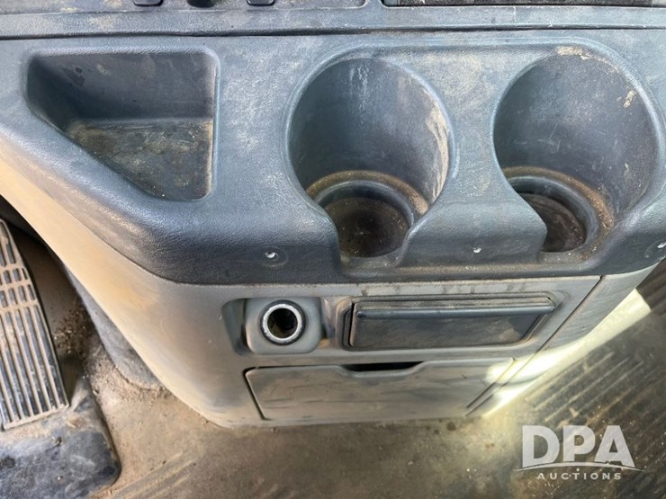 2007-freightliner-columbia-truck-(jn2954,-unit-2158)-image-73