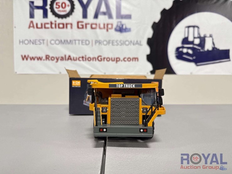 top-9-channel-rc-dump-truck-image-9