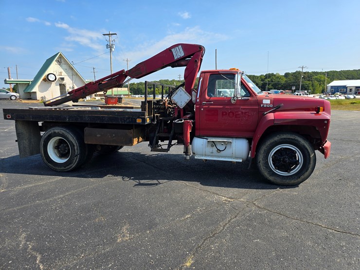1990-ford-f800-image-29