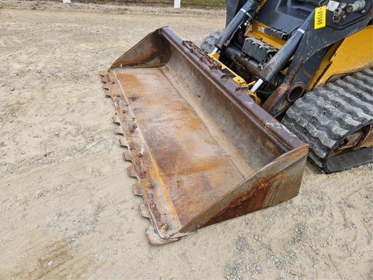 deere-331g-image-9
