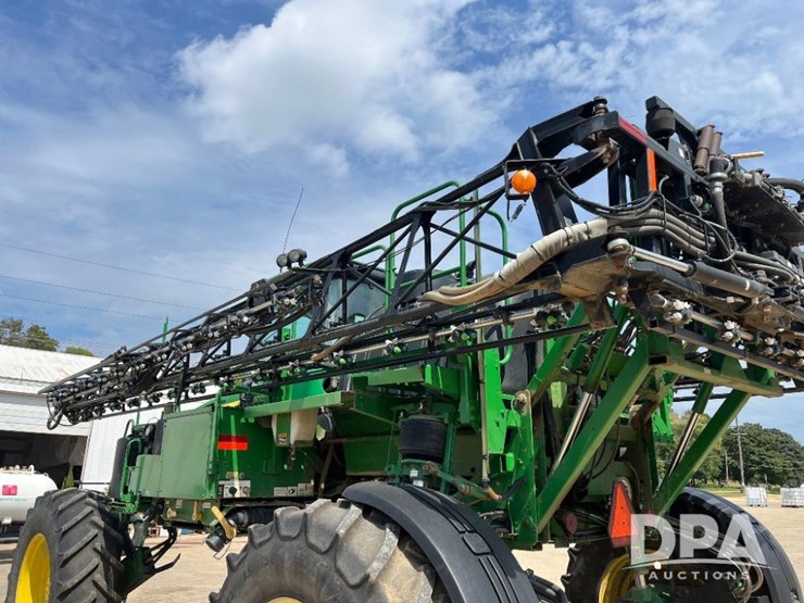 2014-john-deere-4730-image-44