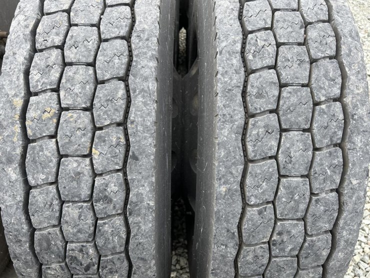 #5003-•-2009-freightliner-sleeper-cab-truck-tractor-image-65