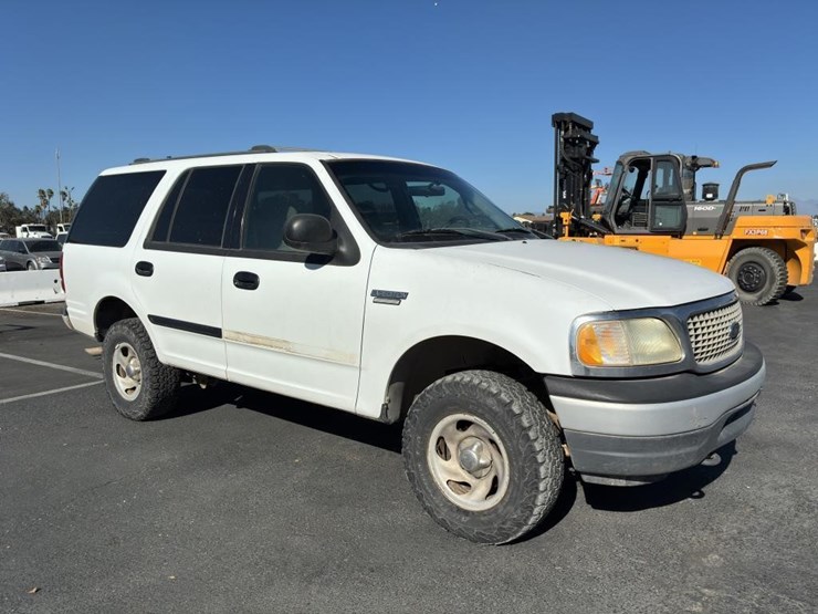 2001-ford-expedition-image-2