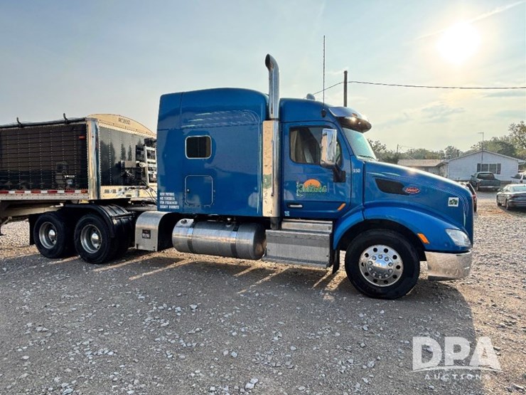 2015-peterbilt-579-image-6