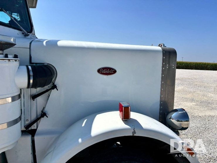 1986-peterbilt-359-image-50