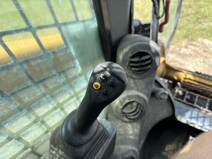 caterpillar-299d3-image-29