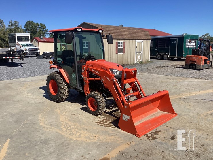 2023-kubota-lx3310-image-13