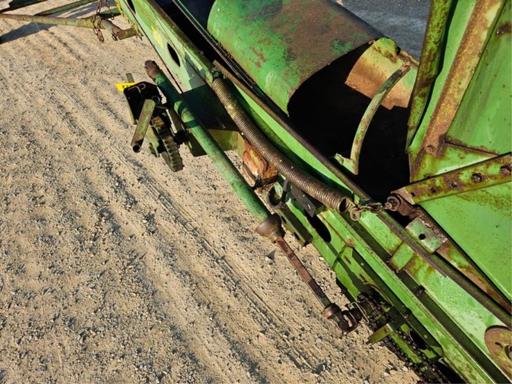 john-deere-350-image-10